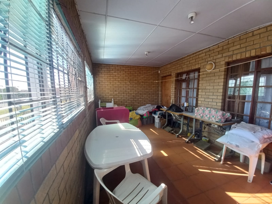 2 Bedroom Property for Sale in Westridge Western Cape